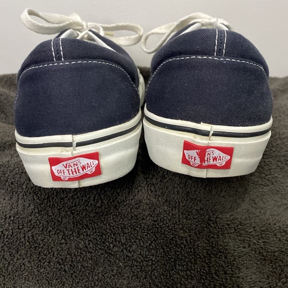 Vans Navy Blue Lace-Ups - M9.5 W11 - Picture 6 of 7